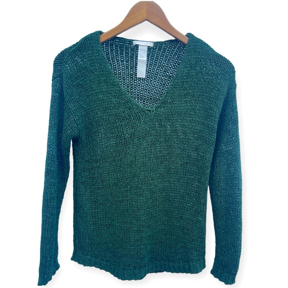 H&M‎ V-Neck Green Sweater​​